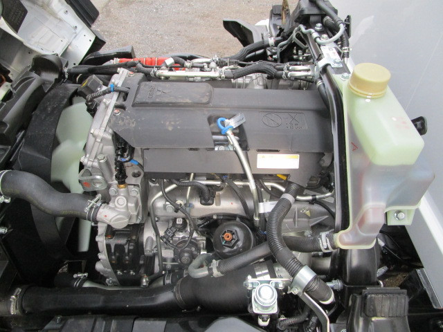 三菱 キャンター 2RG-FBA20(2WD)の写真29