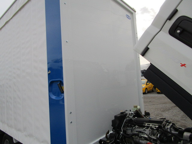 三菱 キャンター 2RG-FBA20(2WD)の写真40