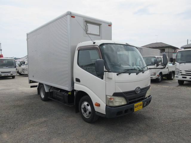 トヨタ ダイナ TKG-XZU645(2WD)の写真2