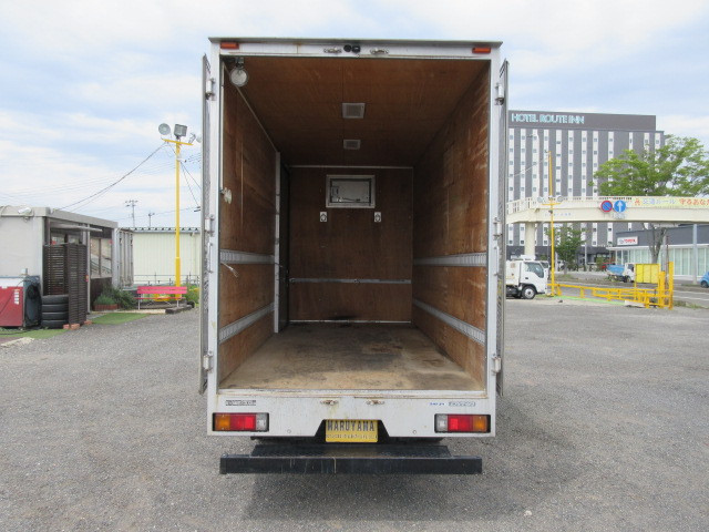 トヨタ ダイナ TKG-XZU645(2WD)の写真8