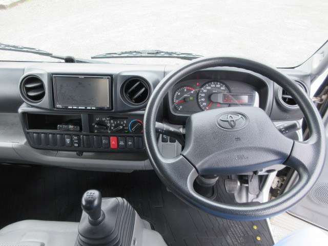 トヨタ ダイナ TKG-XZU645(2WD)の写真12