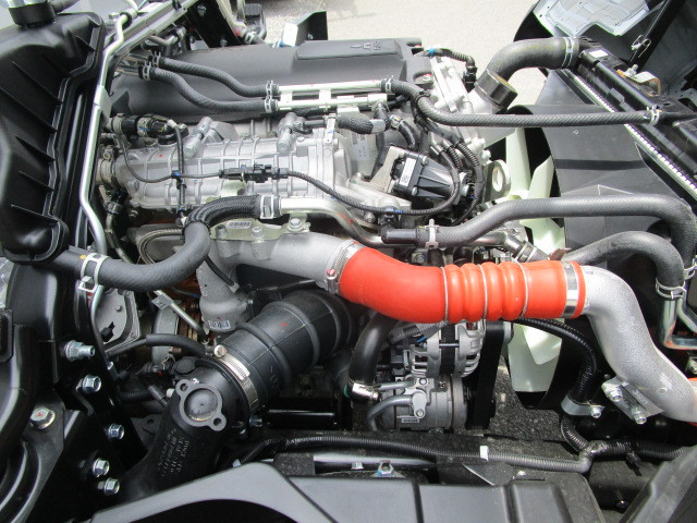 三菱 キャンター 2PG-FEB90(2WD)の写真30