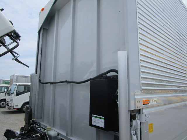 三菱 キャンター 2PG-FEB90(2WD)の写真35