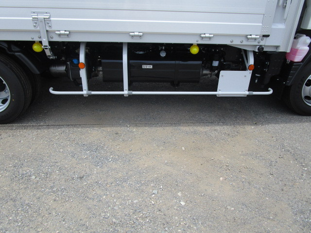 三菱 キャンター 2PG-FEB90(2WD)の写真39