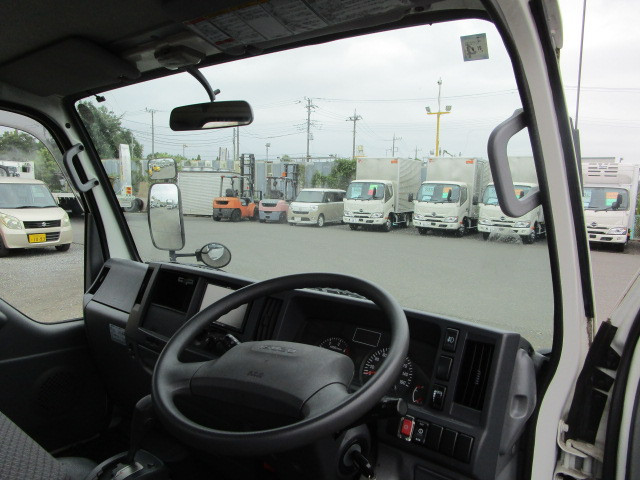 いすゞ エルフ TRG-NJR85A(2WD)の写真13