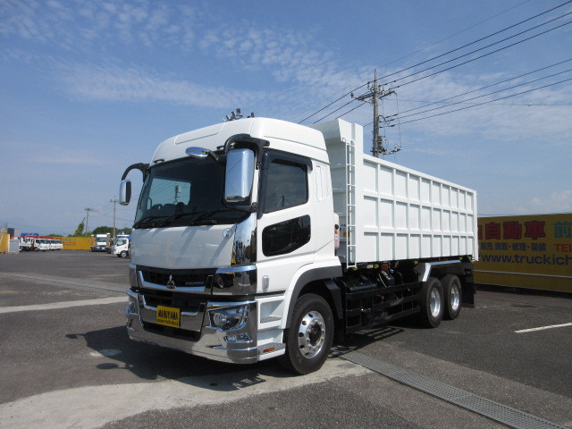 三菱 スーパーグレート 2PG-FV70HY(6x4)の写真1