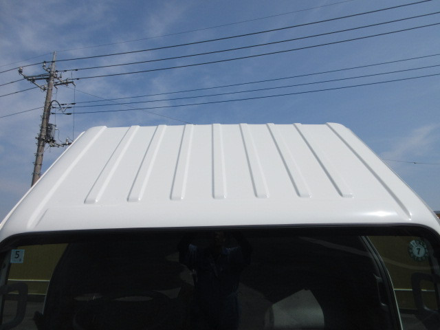 いすゞ エルフ 2PG-NKS88AD(4WD)の写真18