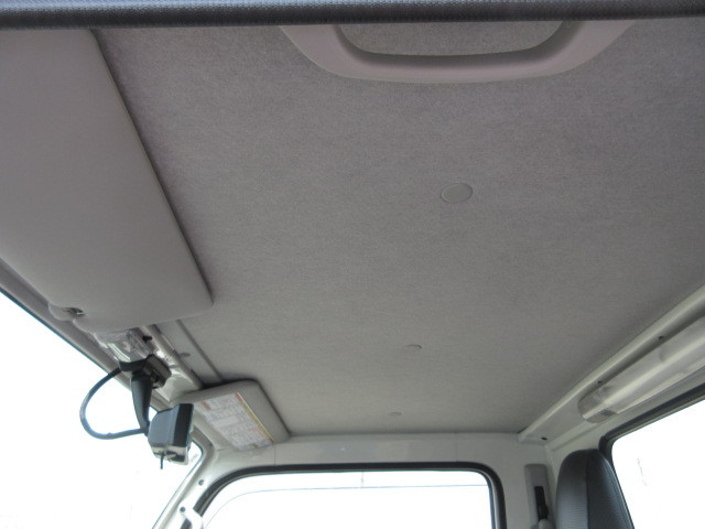 いすゞ エルフ 2PG-NKS88AD(4WD)の写真26