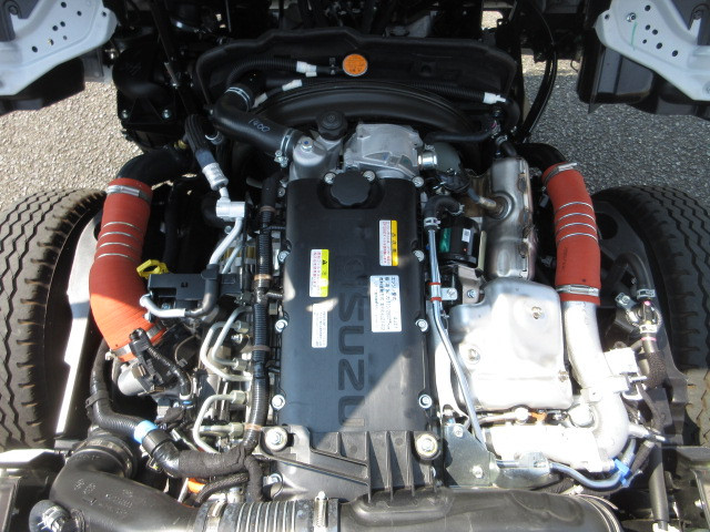 いすゞ エルフ 2PG-NKS88AD(4WD)の写真29