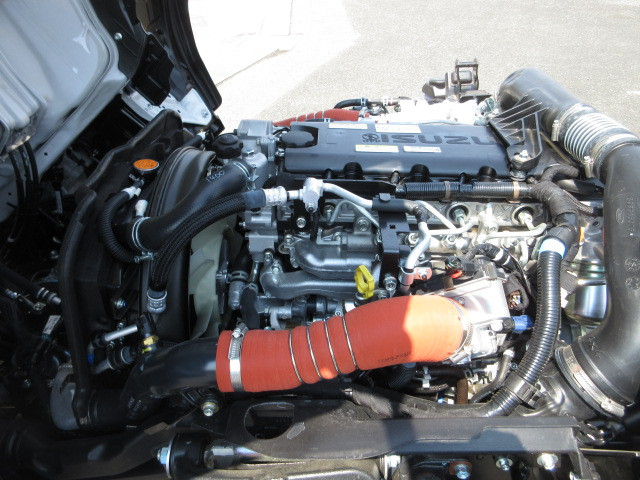 いすゞ エルフ 2PG-NKS88AD(4WD)の写真30