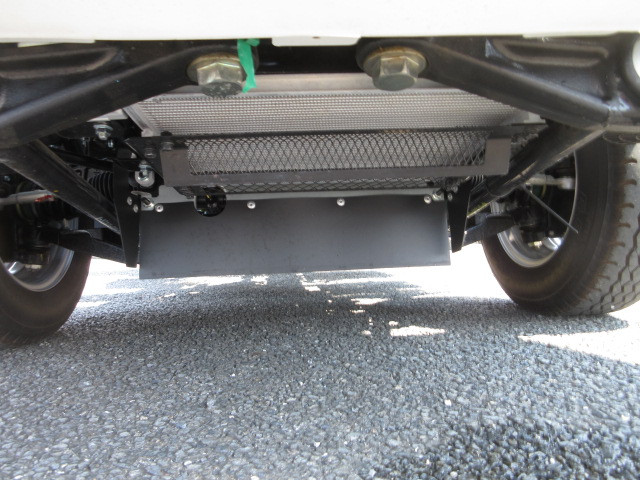 いすゞ エルフ 2PG-NKS88AD(4WD)の写真33