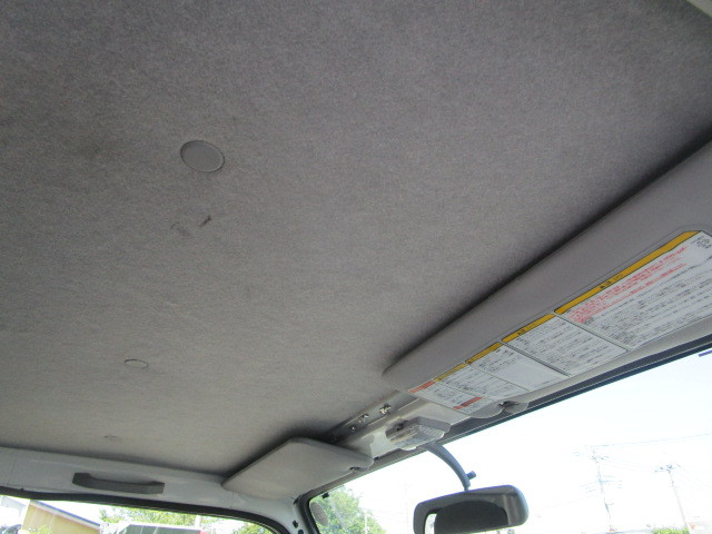 いすゞ エルフ TKG-NJR85A(2WD)の写真20