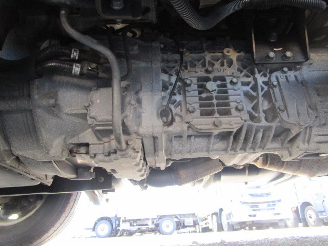 いすゞ エルフ TKG-NJR85A(2WD)の写真31