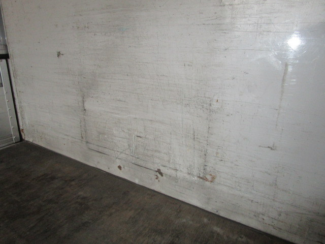 いすゞ エルフ BKG-NMR85AN(2WD)の写真38