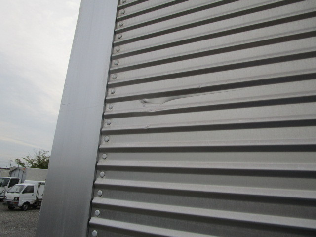 いすゞ エルフ BKG-NMR85AN(2WD)の写真41