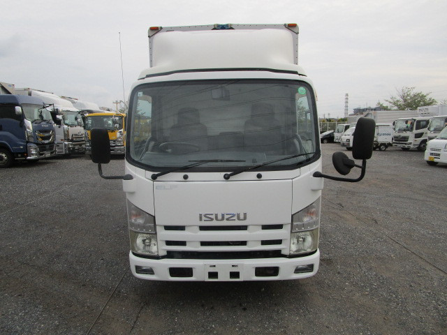 いすゞ エルフ BKG-NMR85AN(2WD)の写真47