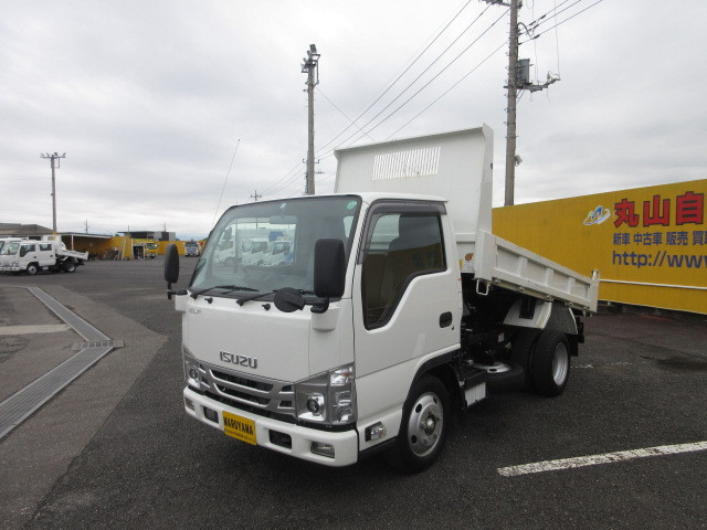 いすゞ エルフ 2RG-NJR88AD(2WD)の写真1
