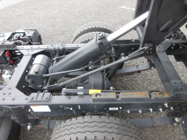 いすゞ エルフ 2RG-NJR88AD(2WD)の写真14