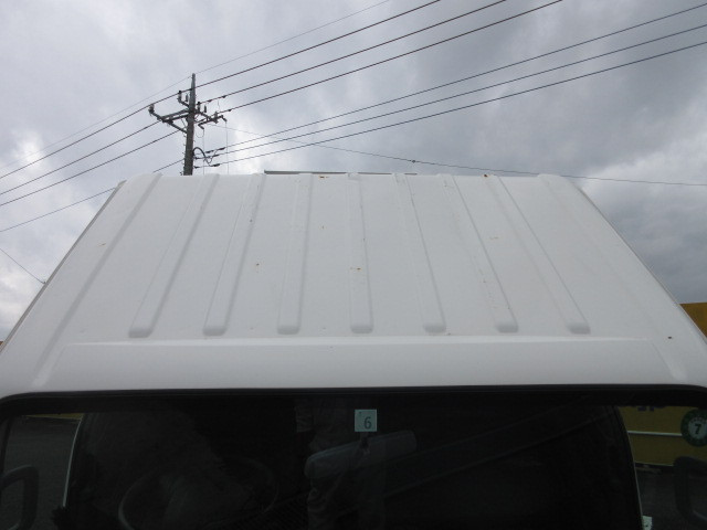 いすゞ エルフ 2RG-NJR88AD(2WD)の写真16