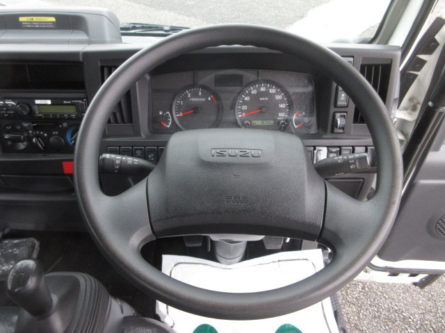 いすゞ エルフ 2RG-NJR88AD(2WD)の写真18