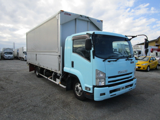いすゞ フォワード PKG-FRR90S2(2WD)の写真2