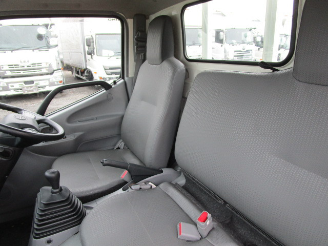 日野 デュトロ 2RG-XZU605M(2WD)の写真21