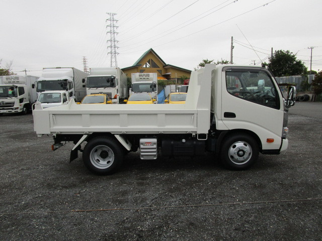 日野 デュトロ 2KG-XZU600T(2WD)の写真9