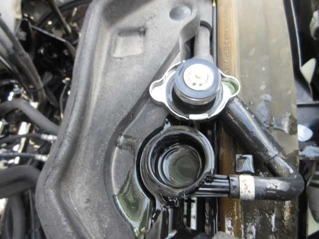 いすゞ エルフ 2RG-NKR88AN(2WD)の写真33