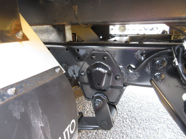 いすゞ エルフ 2RG-NKR88AN(2WD)の写真38