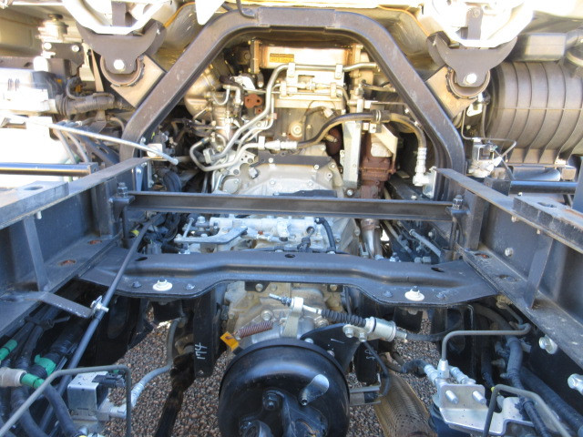 いすゞ フォワード 2RG-FRR90S2(2WD)の写真22