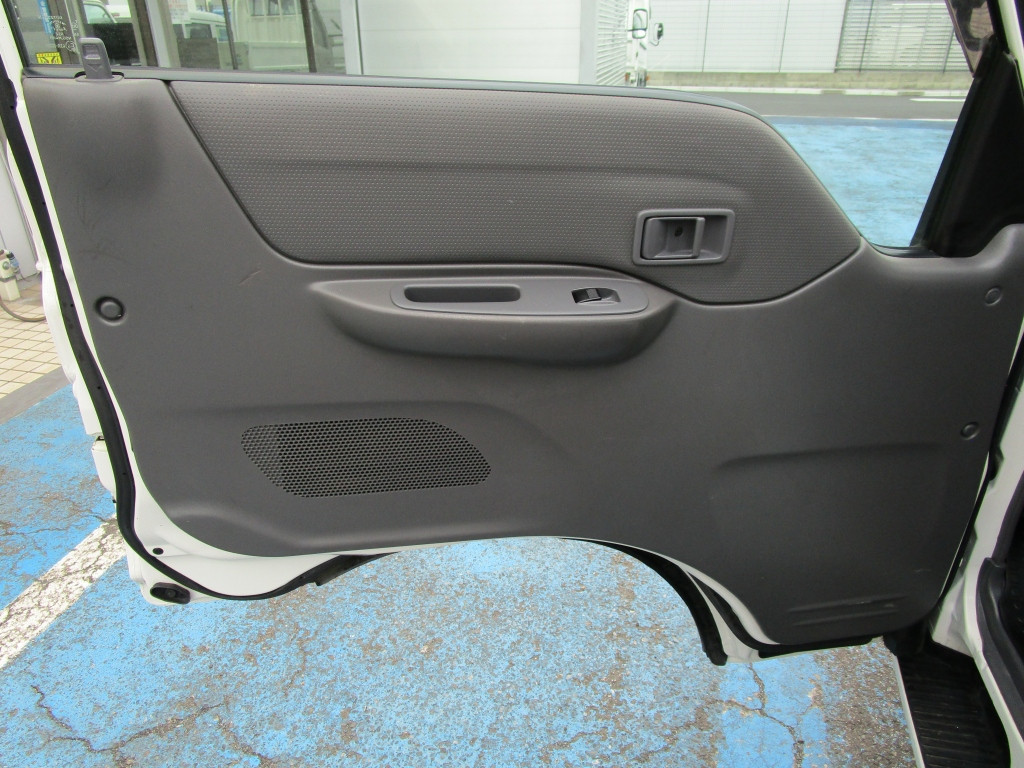 マツダ ボンゴトラック DBF-SLP2T(2WD)の写真22