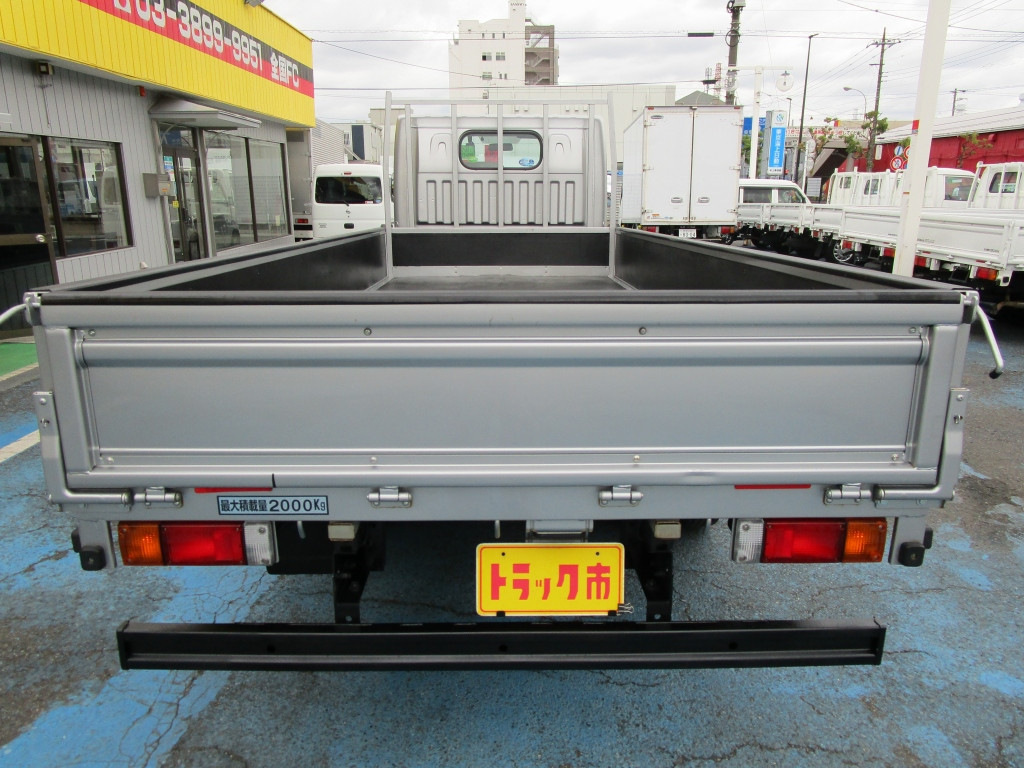 日産 アトラス SKG-TZ3F24(2WD)の写真4