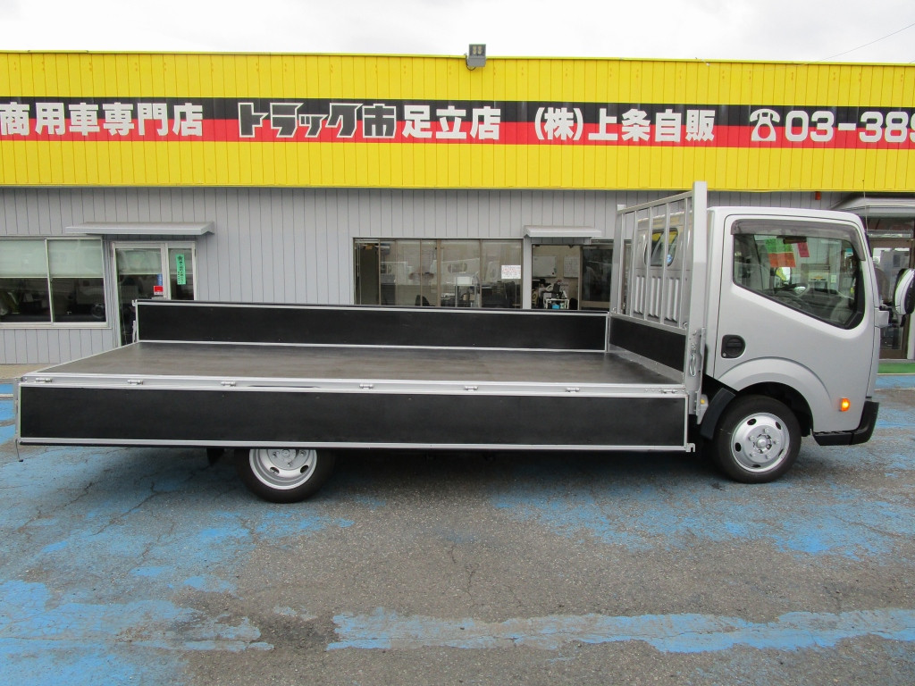 日産 アトラス SKG-TZ3F24(2WD)の写真9