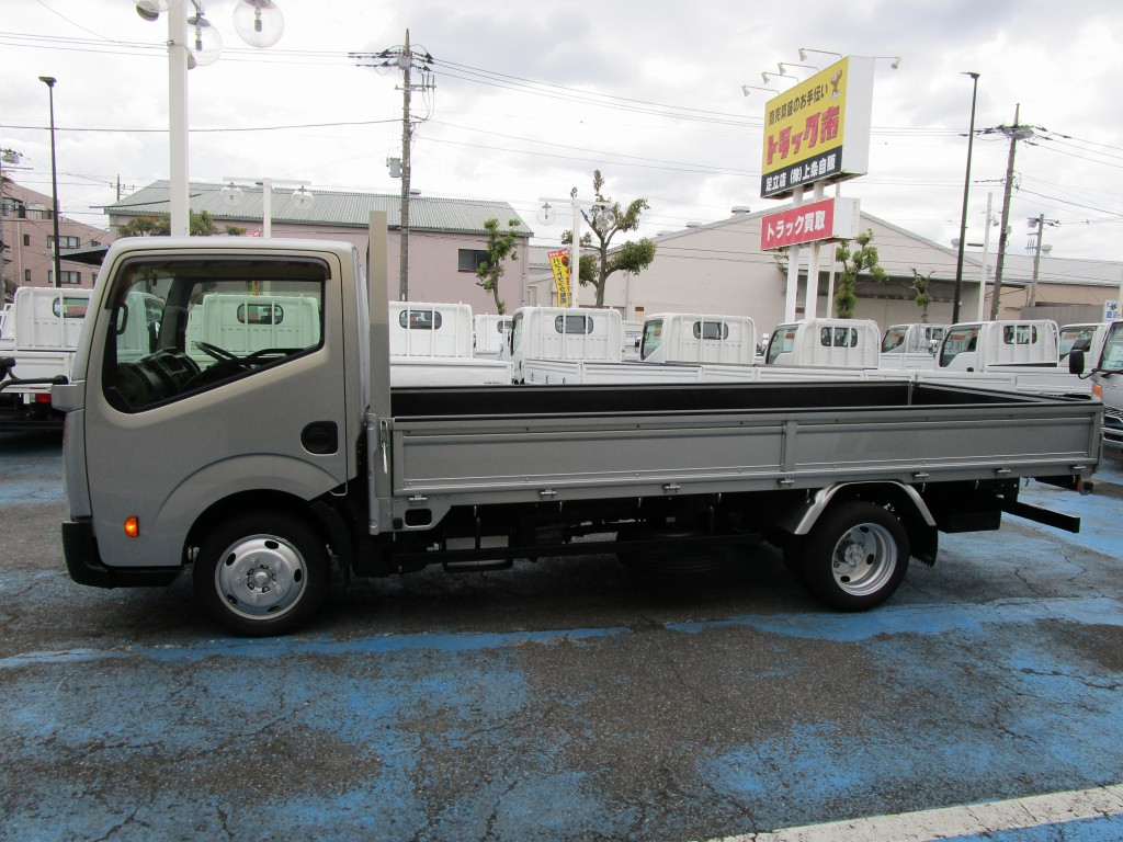 日産 アトラス SKG-TZ3F24(2WD)の写真11