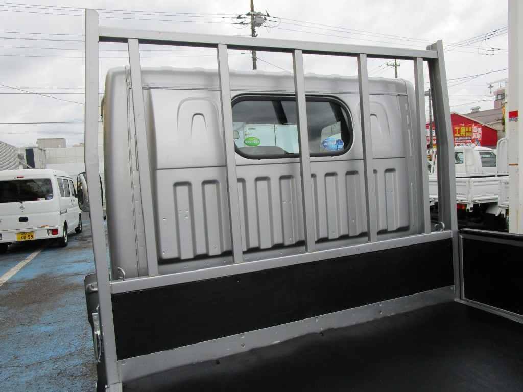 日産 アトラス SKG-TZ3F24(2WD)の写真12