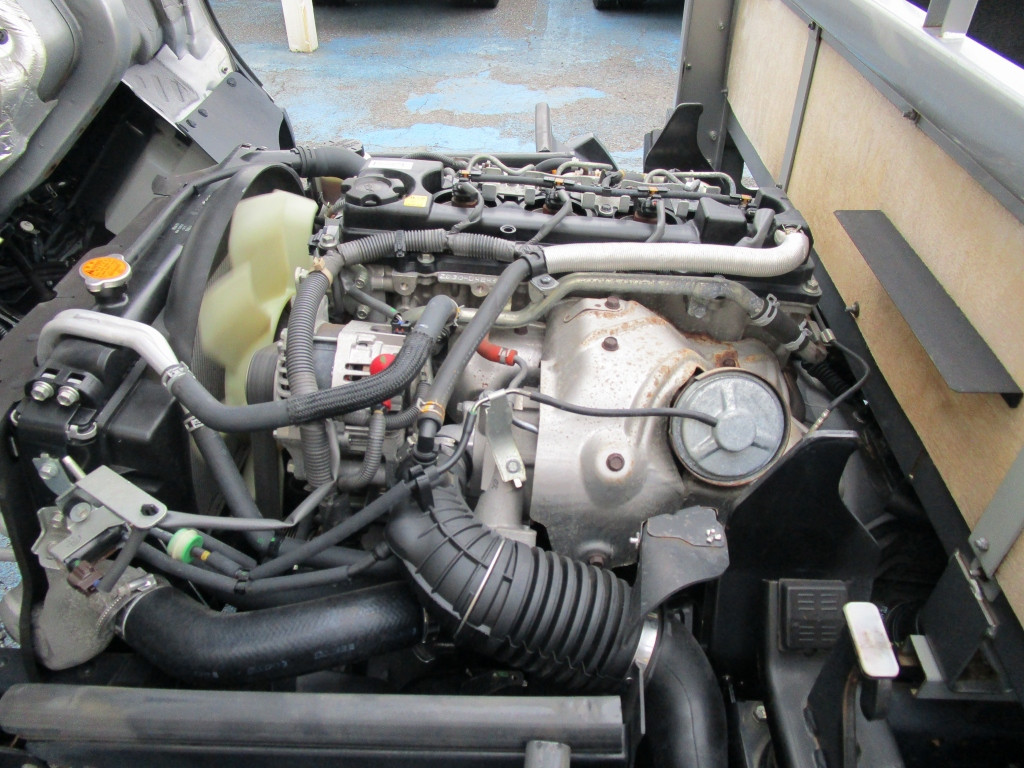 日産 アトラス SKG-TZ3F24(2WD)の写真17