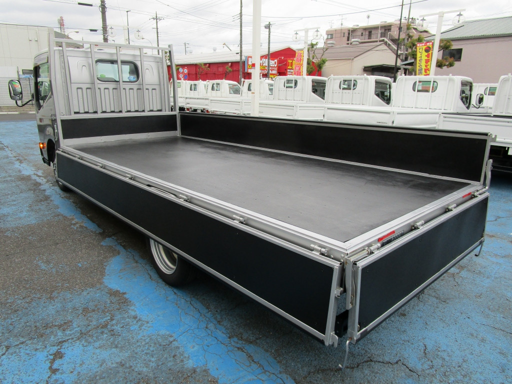 日産 アトラス SKG-TZ3F24(2WD)の写真20