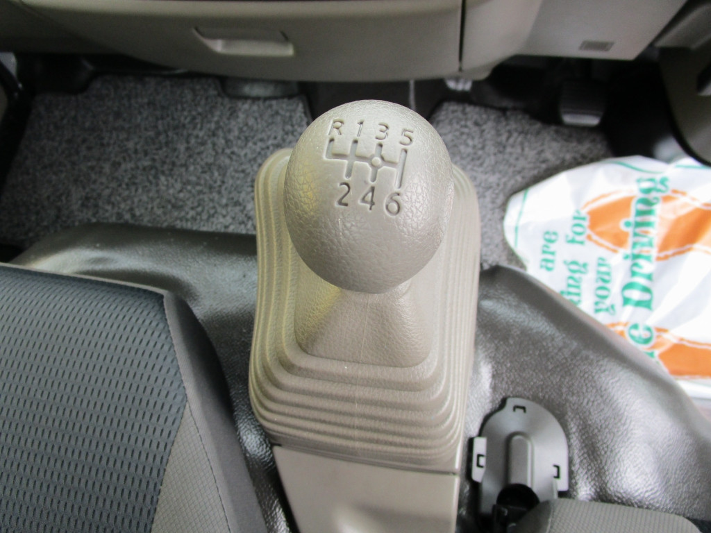 日産 アトラス SKG-TZ3F24(2WD)の写真27