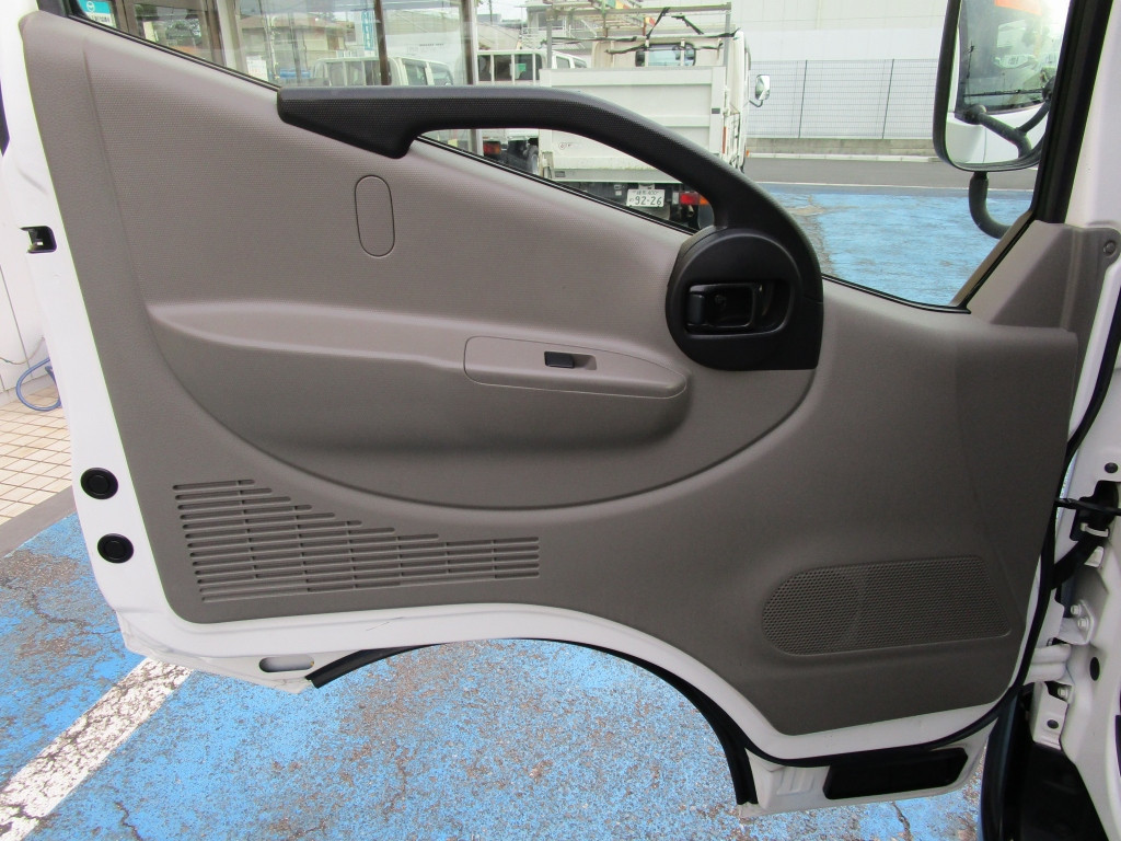 日産 アトラス CBF-SQ2F24(2WD)の写真23