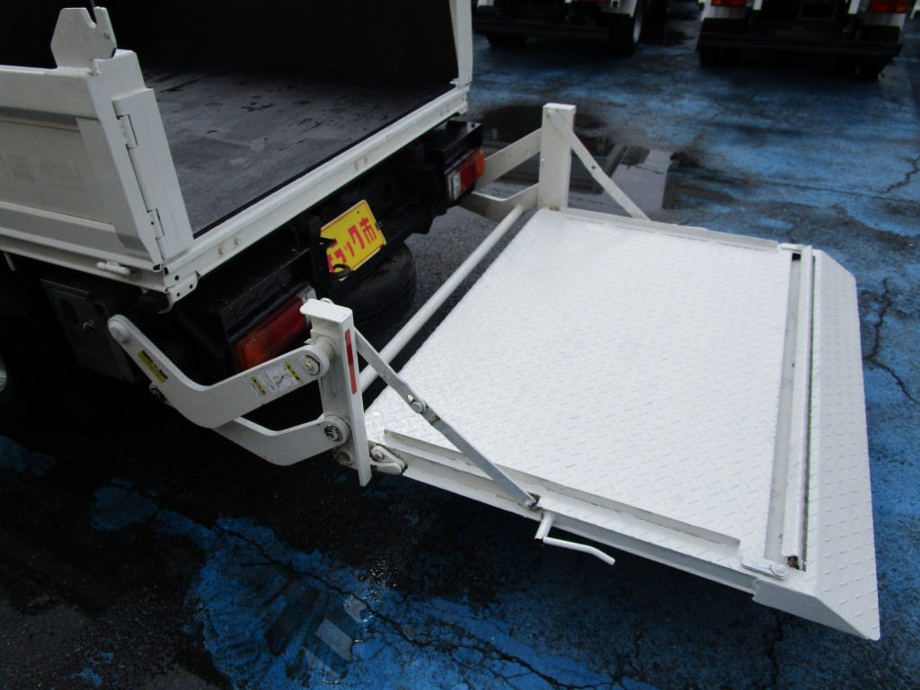 日野 デュトロ TPG-XZU605M(2WD)の写真18