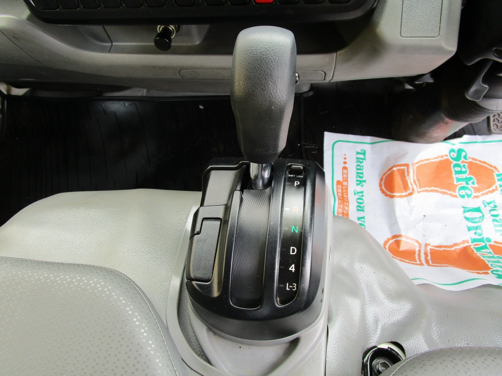 日野 デュトロ TPG-XZU605M(2WD)の写真27