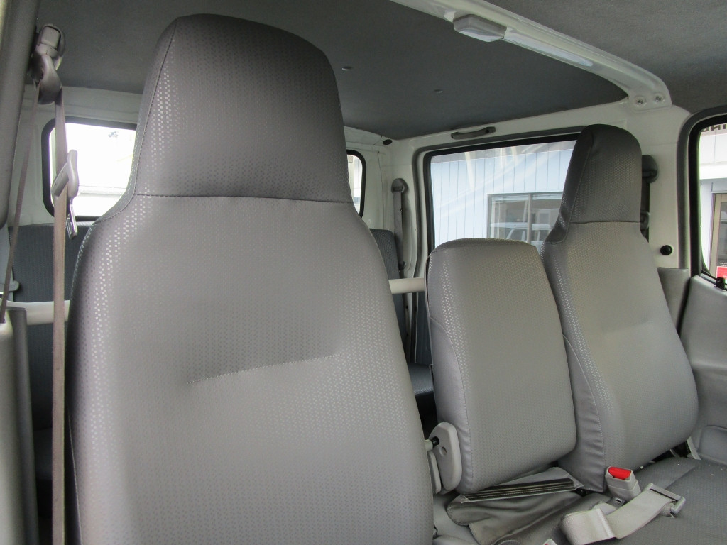 日野 デュトロ TPG-XZU605M(2WD)の写真29