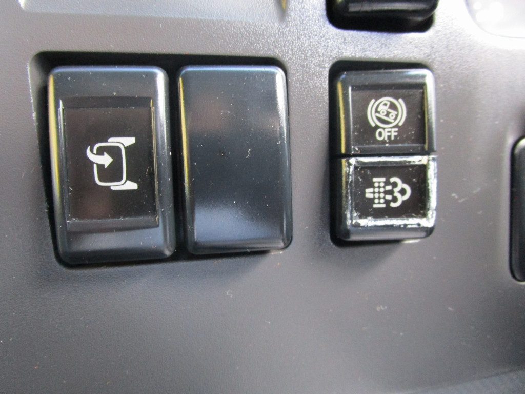 日野 デュトロ TPG-XZU605M(2WD)の写真43