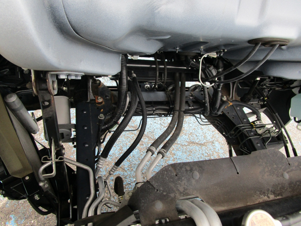 ☆展示仕上げ済み!☆
当社の車輌は、1台、1台専門スタッフが
念入りに外装仕上げした車輛を展示しております。|日産 アトラス CBF-SQ2F24(2WD)の写真20