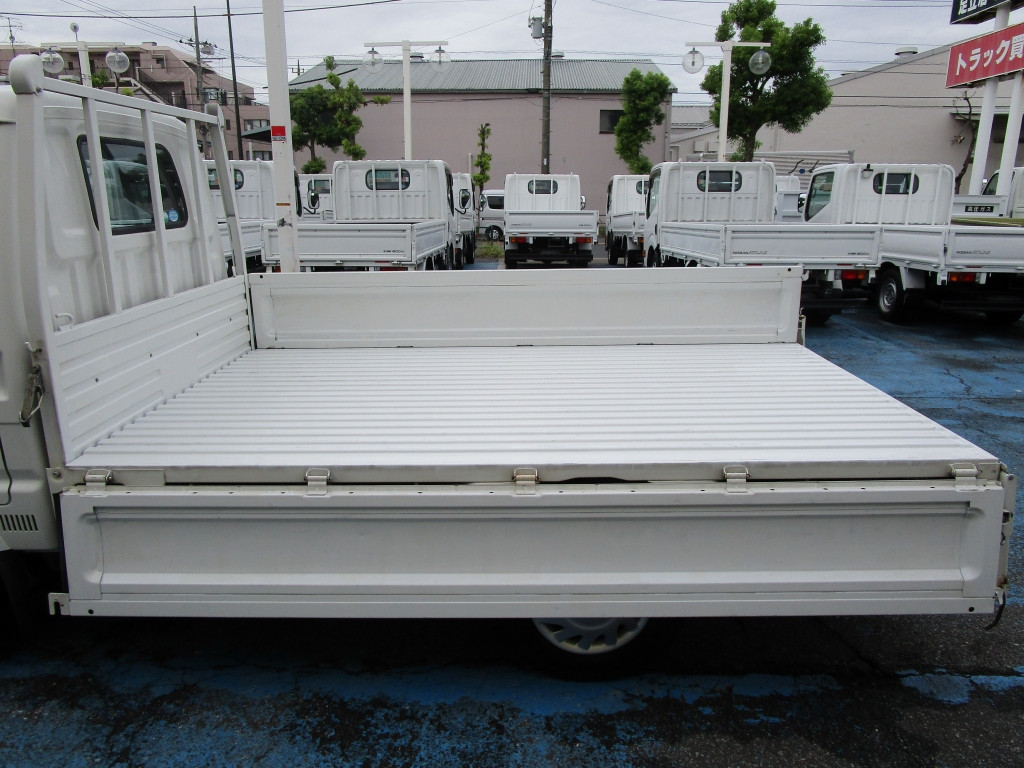 マツダ ボンゴトラック DBF-SLP2T(2WD)の写真15