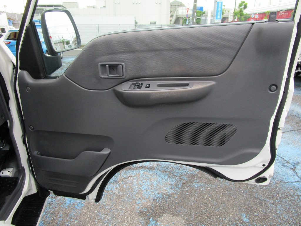 マツダ ボンゴトラック DBF-SLP2T(2WD)の写真21