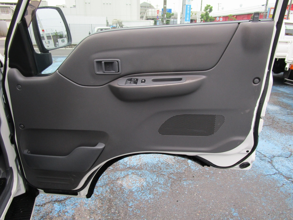 マツダ ボンゴトラック DBF-SLP2T(2WD)の写真31