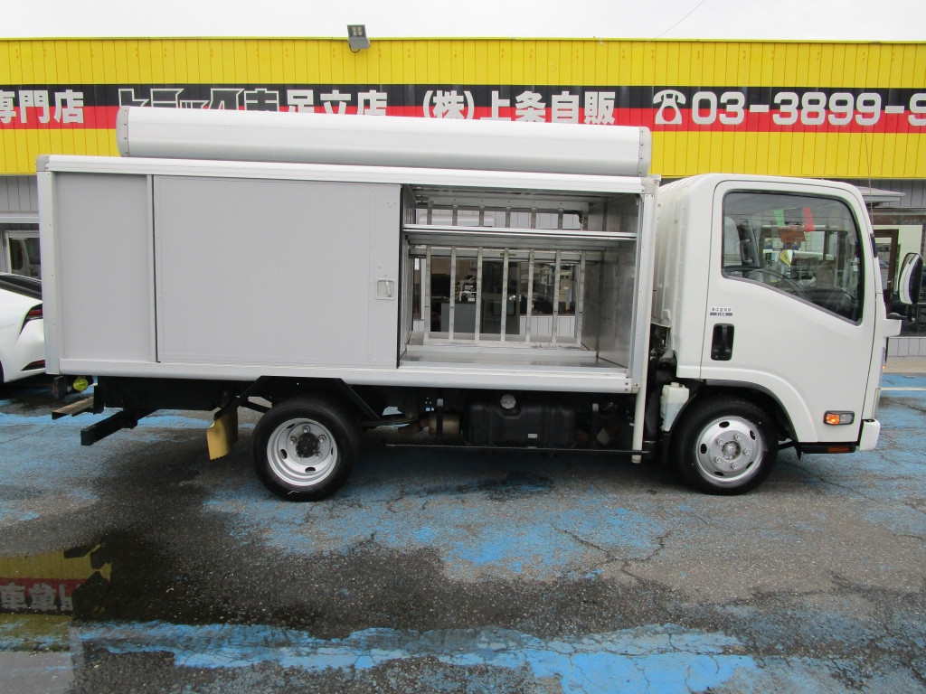 いすゞ エルフ TKG-NLR85N(2WD)の写真9