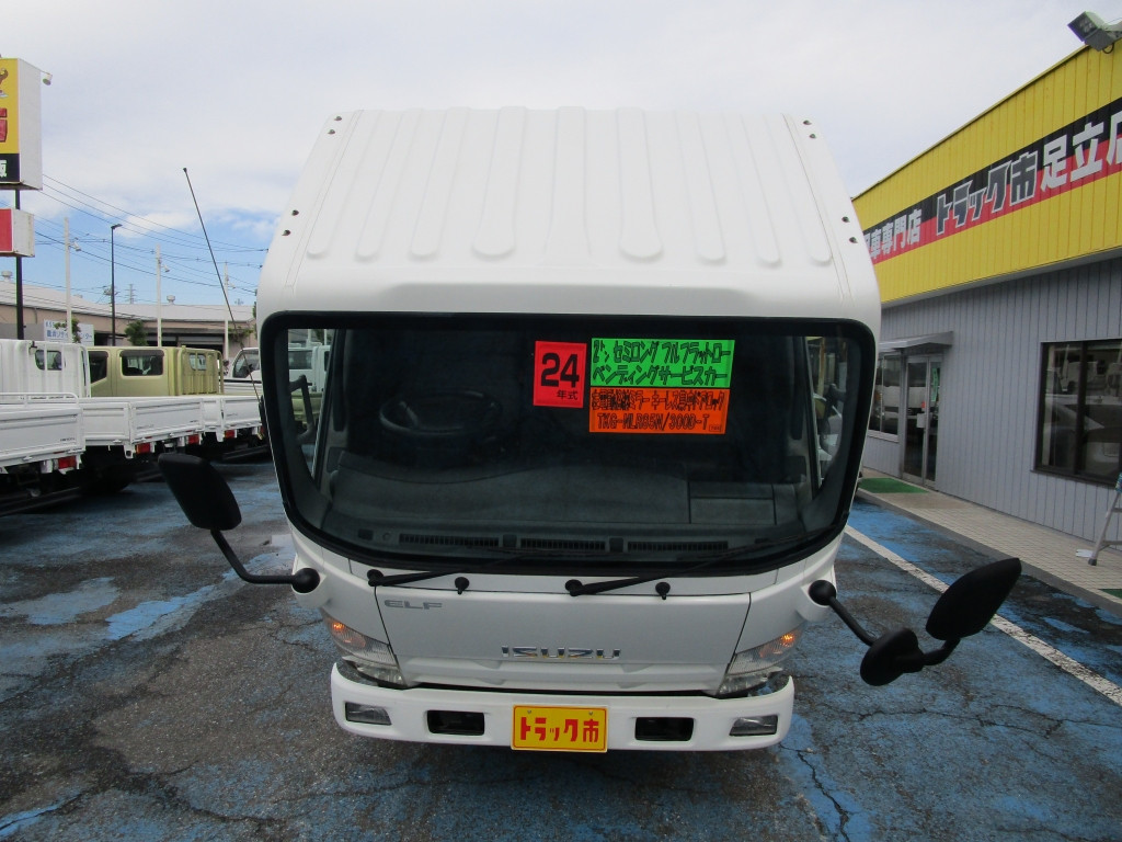 いすゞ エルフ TKG-NLR85N(2WD)の写真14