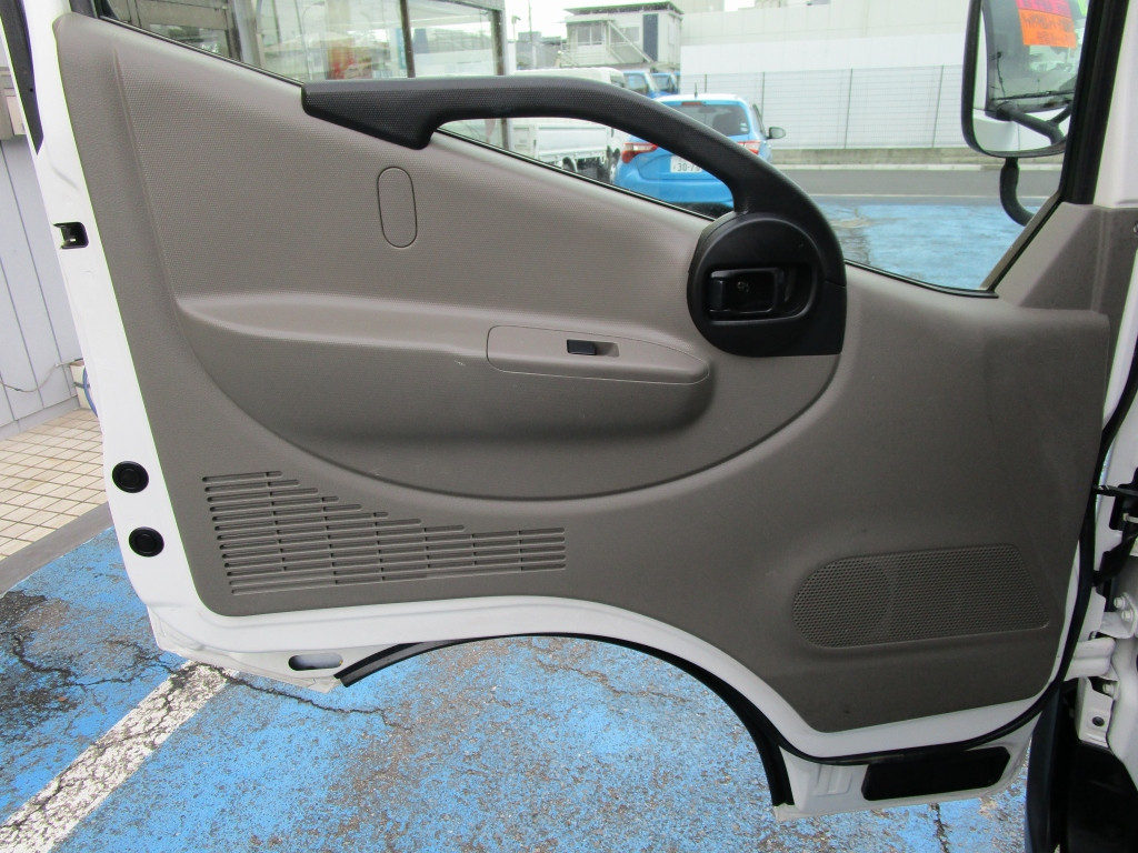 日産 アトラス CBF-SQ2F24(2WD)の写真23